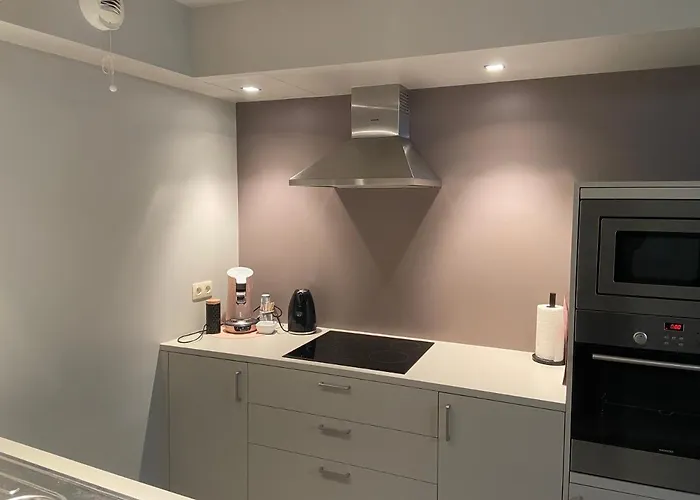 Apartment Moderne Aan Zee