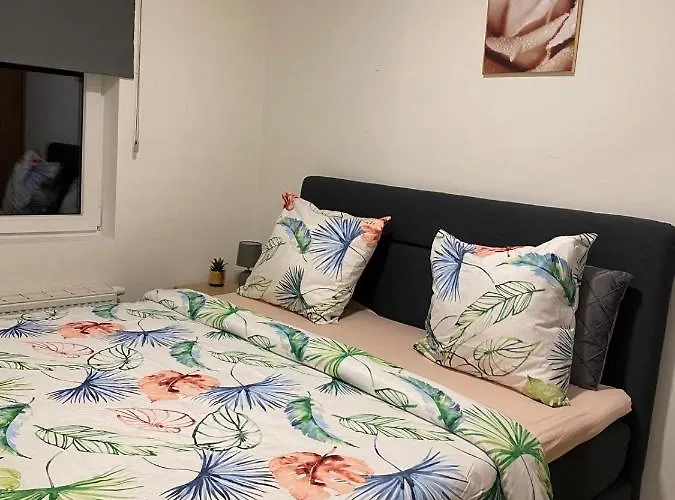 Moderne Aan Zee * Ostende