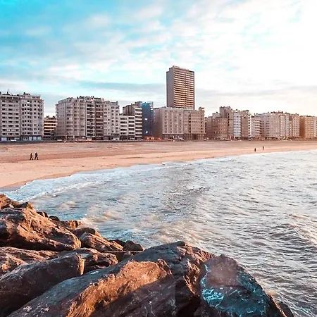 Moderne Aan Zee